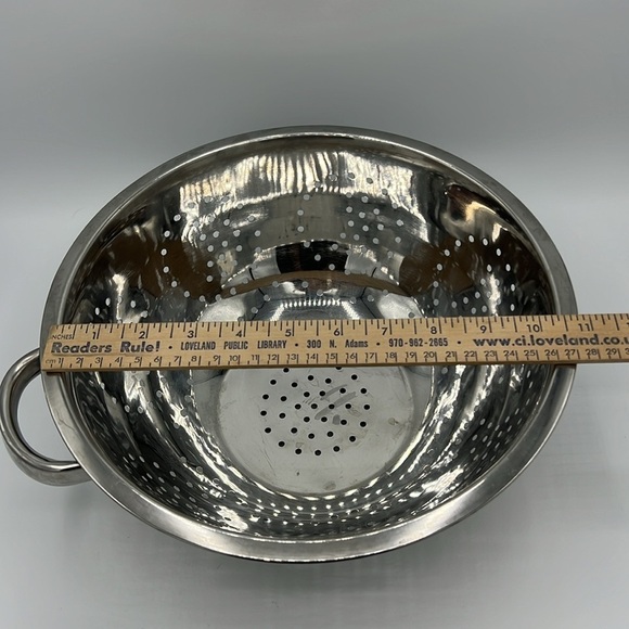 LARGE STAINLESS STEEL SILVER STRAINER COLANDER - Picture 3 of 5
